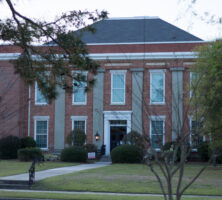 McDuffie County Courthouse