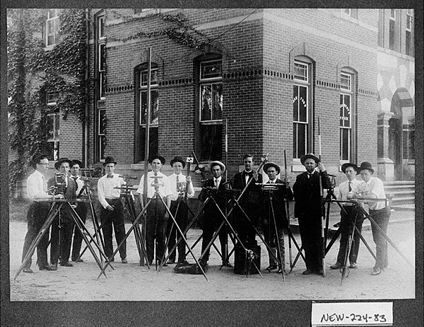 Engineering Class, 1908