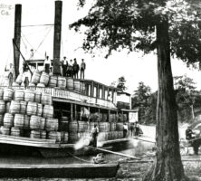 Steamboat at Hawkinsville